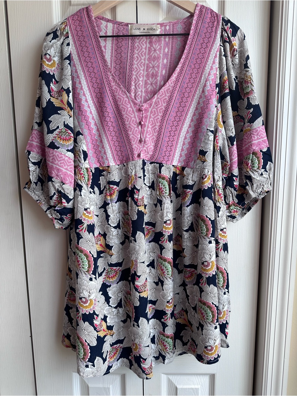 Love Kuza Pink Trim Floral Boho Tunic